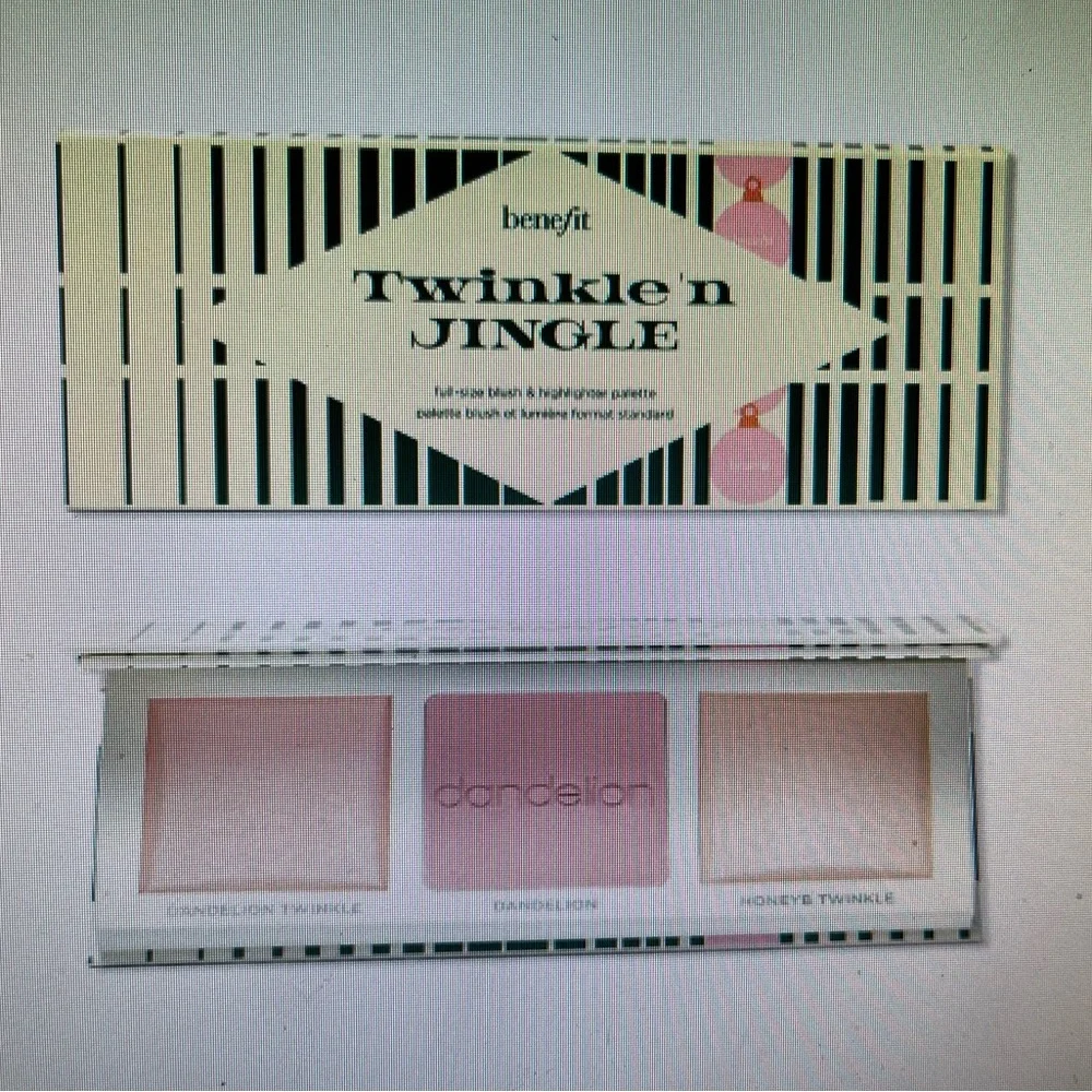 BENEFIT COSMETICS TWINKLE N JINGLE BLUSH AND HIGHLIGHTER FACE PALETTE NWT! - Picture 1 of 6